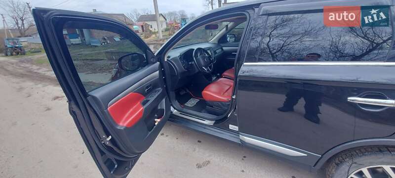 Позашляховик / Кросовер Mitsubishi Outlander 2015 в Підволочиську фото 5 Позашляховик / Кросовер Mitsubishi Outlander 2015 в Підволочиську