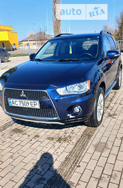 Позашляховик / Кросовер Mitsubishi Outlander 2011 в Іваничах