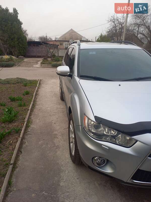 Внедорожник / Кроссовер Mitsubishi Outlander 2012 в Запорожье фото 16 Внедорожник / Кроссовер Mitsubishi Outlander 2012 в Запорожье