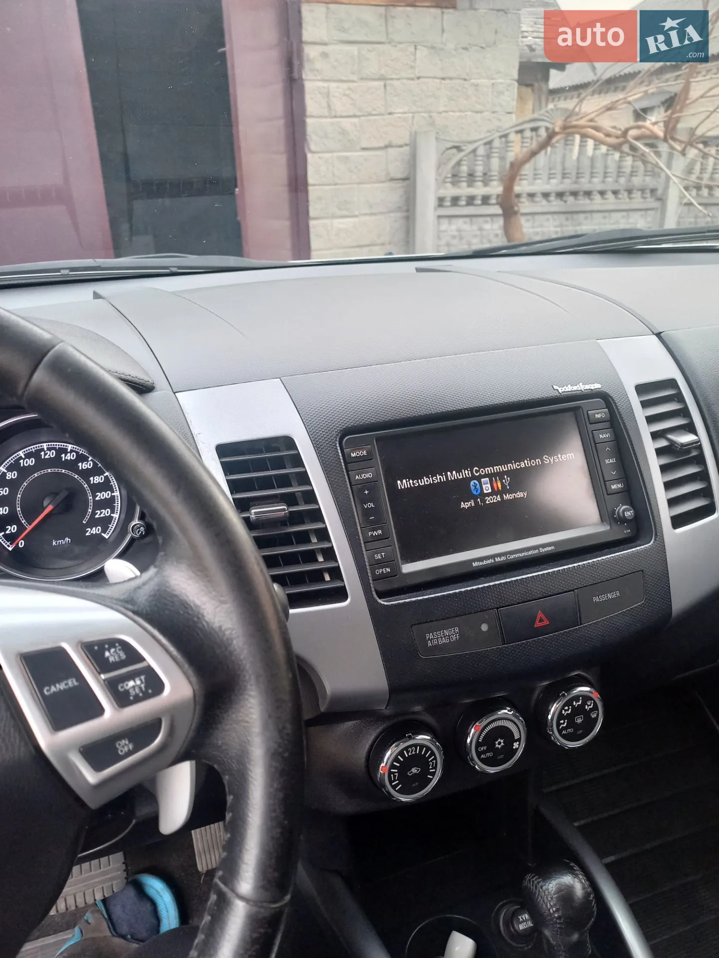 2012 Mitsubishi Outlander - мініатюра 29