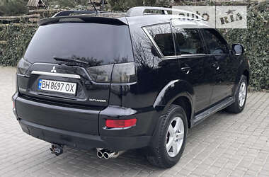 Внедорожник / Кроссовер Mitsubishi Outlander 2011 в Одессе