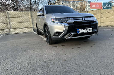 Внедорожник / Кроссовер Mitsubishi Outlander 2018 в Днепре