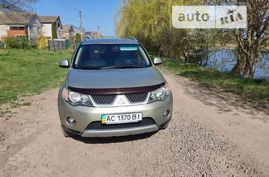 Позашляховик / Кросовер Mitsubishi Outlander 2008 в Теплику