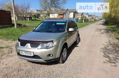 Позашляховик / Кросовер Mitsubishi Outlander 2008 в Теплику