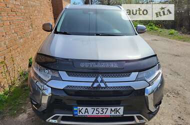 Внедорожник / Кроссовер Mitsubishi Outlander 2019 в Белой Церкви