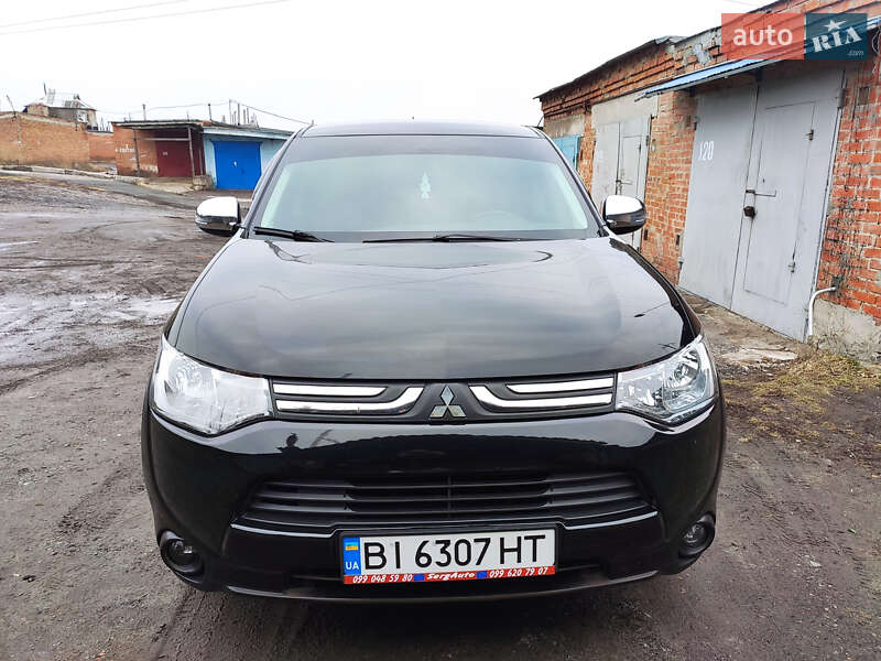 Mitsubishi Outlander 2013