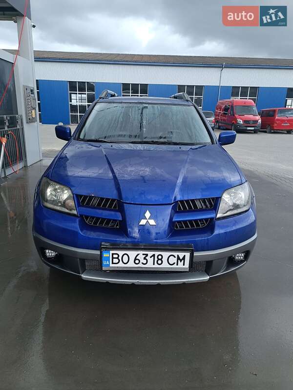 Mitsubishi Outlander 2005