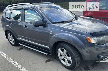 Внедорожник / Кроссовер Mitsubishi Outlander 2007 в Черновцах