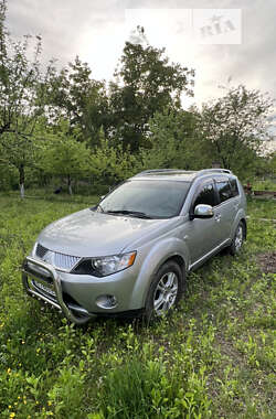 Позашляховик / Кросовер Mitsubishi Outlander 2007 в Чернівцях