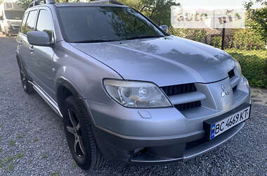 Позашляховик / Кросовер Mitsubishi Outlander 2006 в Львові