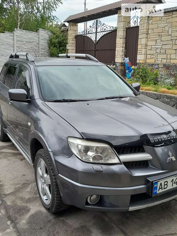 Позашляховик / Кросовер Mitsubishi Outlander 2006 в Вінниці