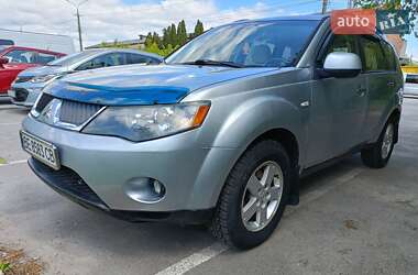 Внедорожник / Кроссовер Mitsubishi Outlander 2007 в 