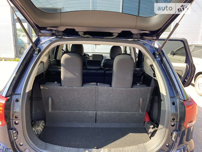 Внедорожник / Кроссовер Mitsubishi Outlander 2016 в Ровно фото 6 Внедорожник / Кроссовер Mitsubishi Outlander 2016 в Ровно