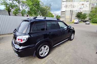 Внедорожник / Кроссовер Mitsubishi Outlander 2008 в Житомире