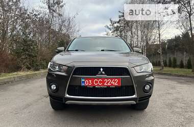 Позашляховик / Кросовер Mitsubishi Outlander 2010 в Рівному