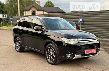 Внедорожник / Кроссовер Mitsubishi Outlander 2014 в Бродах