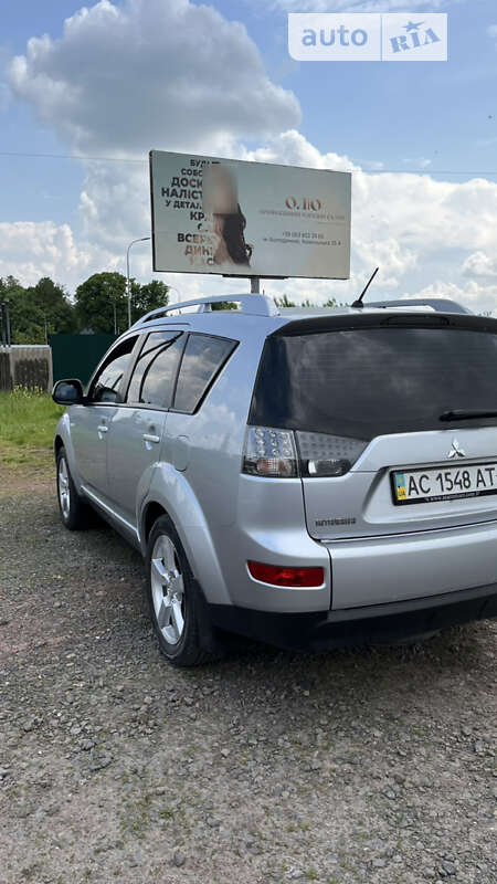 Внедорожник / Кроссовер Mitsubishi Outlander 2008 в Владимире фото 7 Внедорожник / Кроссовер Mitsubishi Outlander 2008 в Владимире