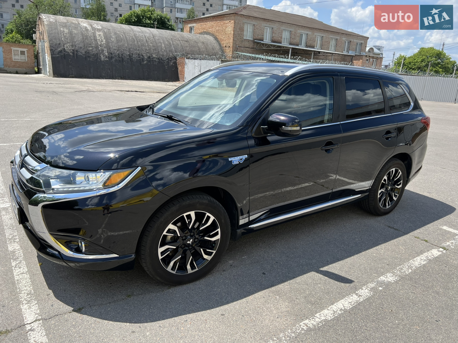 2017 Mitsubishi Outlander - мініатюра 6