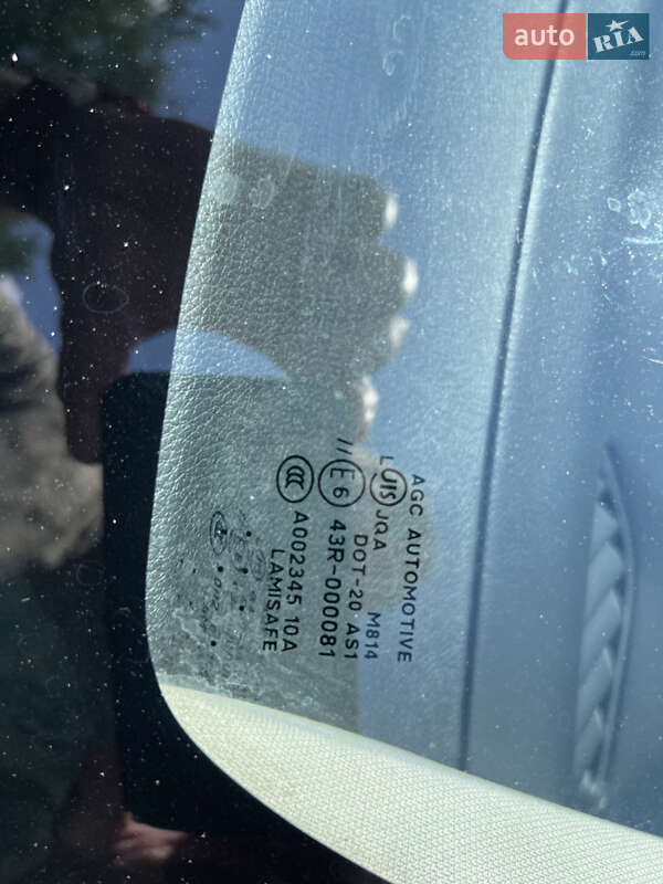 Позашляховик / Кросовер Mitsubishi Outlander 2017 в Кропивницькому