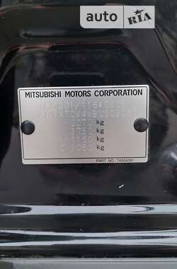 Позашляховик / Кросовер Mitsubishi Outlander 2010 в Львові