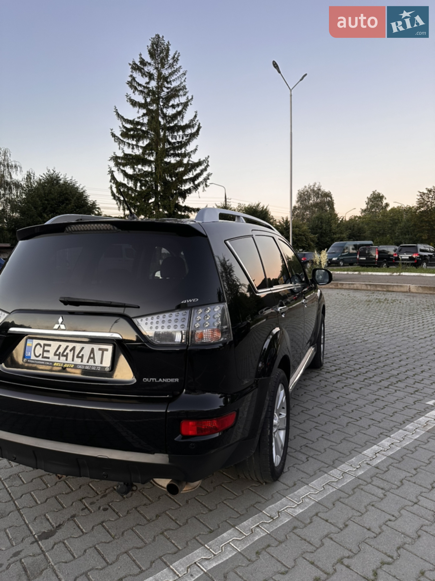 2010 Mitsubishi Outlander - мініатюра 6