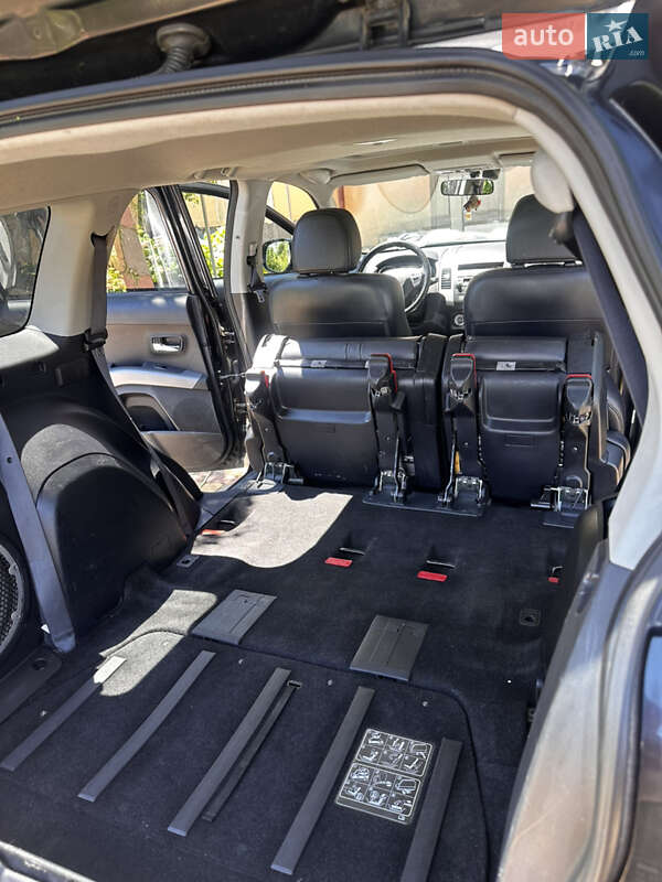 Позашляховик / Кросовер Mitsubishi Outlander 2010 в Чернівцях