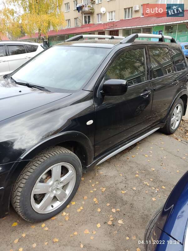 Внедорожник / Кроссовер Mitsubishi Outlander 2008 в Львове