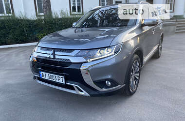 Позашляховик / Кросовер Mitsubishi Outlander 2020 в Білій Церкві