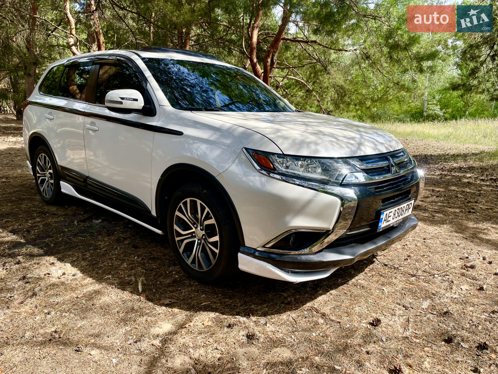 2016 Mitsubishi Outlander - мініатюра 4