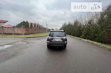 Внедорожник / Кроссовер Mitsubishi Outlander 2010 в Ровно