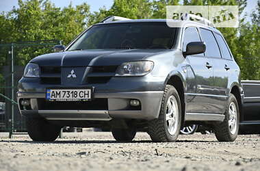 Позашляховик / Кросовер Mitsubishi Outlander 2004 в Бердичеві