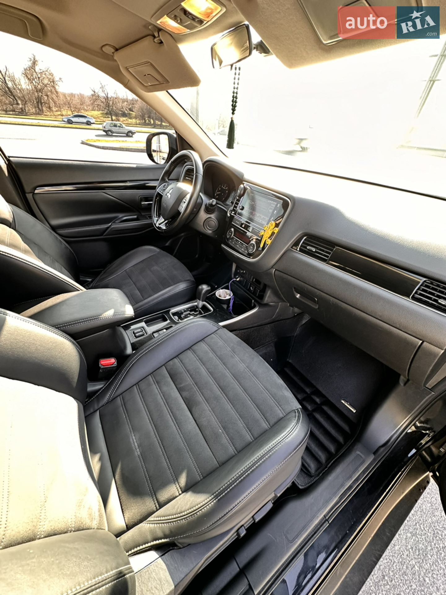 2018 Mitsubishi Outlander - мініатюра 6