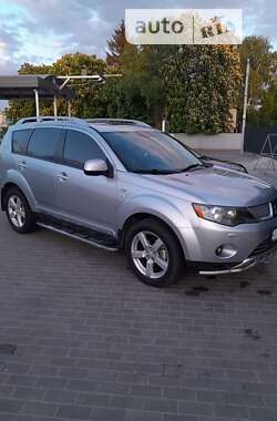 Позашляховик / Кросовер Mitsubishi Outlander 2008 в Березані