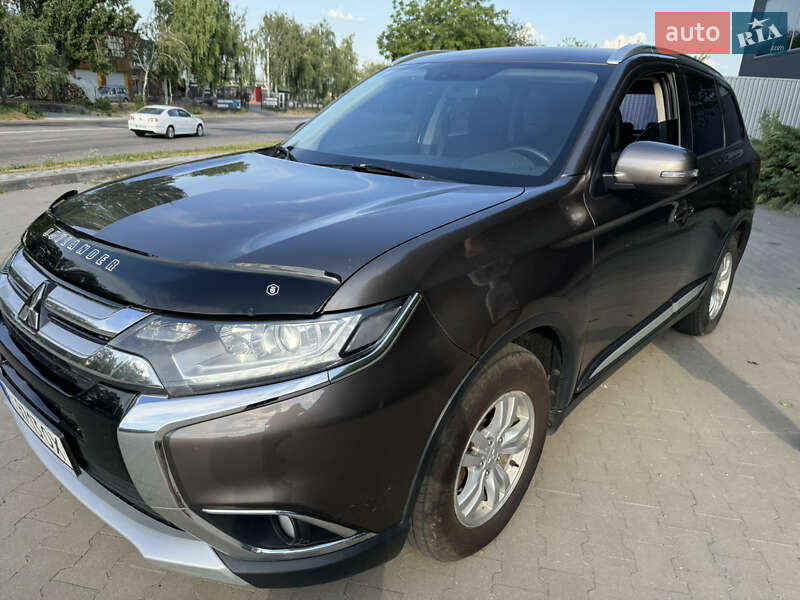Внедорожник / Кроссовер Mitsubishi Outlander 2016 в Белой Церкви фото 23 Внедорожник / Кроссовер Mitsubishi Outlander 2016 в Белой Церкви