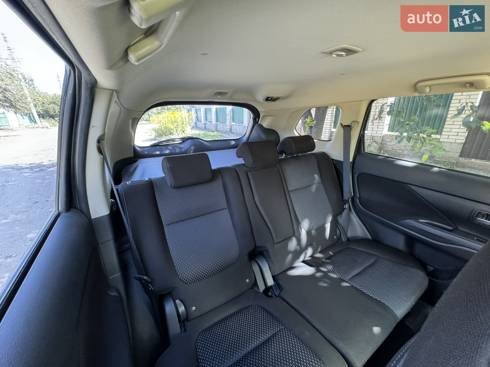 2016 Mitsubishi Outlander - мініатюра 42