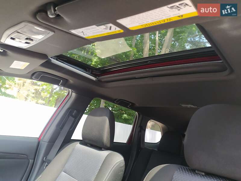 Внедорожник / Кроссовер Mitsubishi Outlander 2017 в Одессе