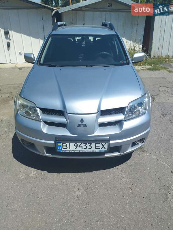 Позашляховик / Кросовер Mitsubishi Outlander 2008 в Кременчуці