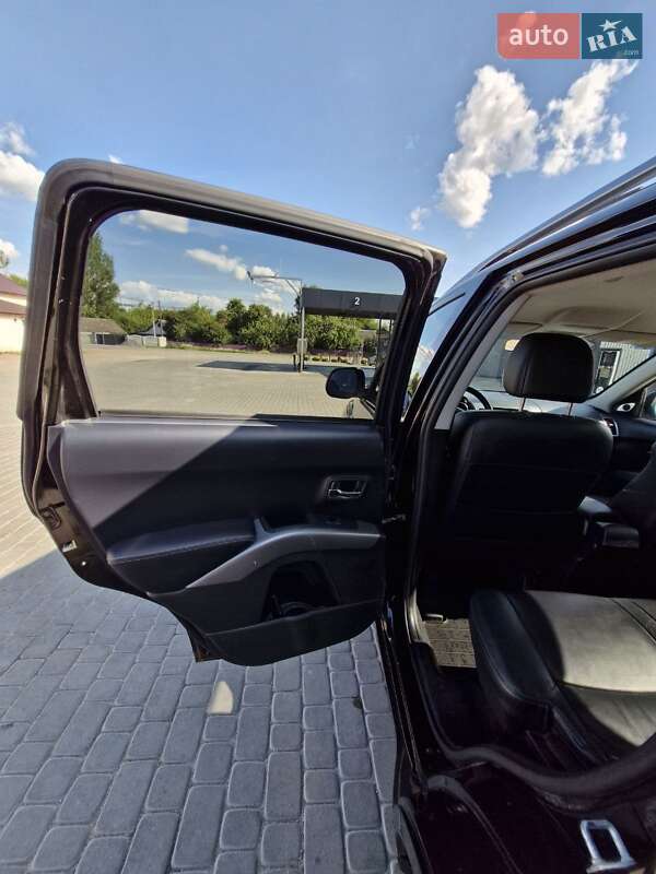 Позашляховик / Кросовер Mitsubishi Outlander 2007 в Хмельницькому