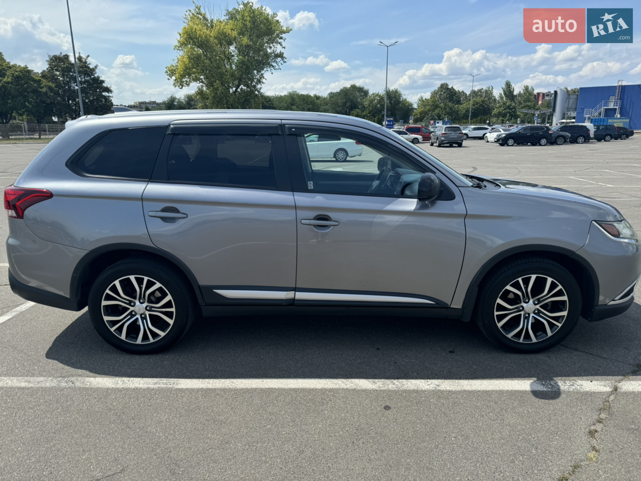 2018 Mitsubishi Outlander - мініатюра 33