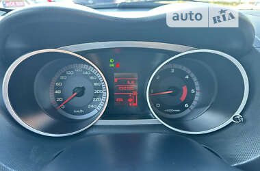 Позашляховик / Кросовер Mitsubishi Outlander 2008 в Ніжині
