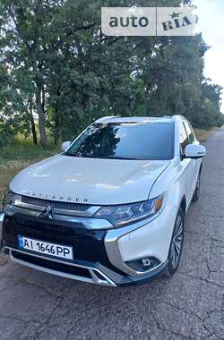 Позашляховик / Кросовер Mitsubishi Outlander 2018 в Білій Церкві