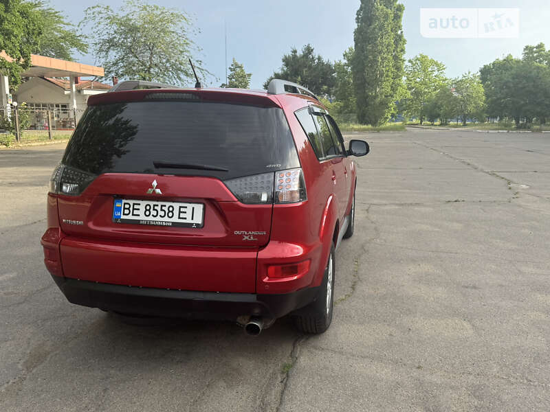 Позашляховик / Кросовер Mitsubishi Outlander 2012 в Миколаєві фото 3 Позашляховик / Кросовер Mitsubishi Outlander 2012 в Миколаєві