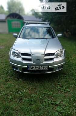 Внедорожник / Кроссовер Mitsubishi Outlander 2006 в Бердичеве