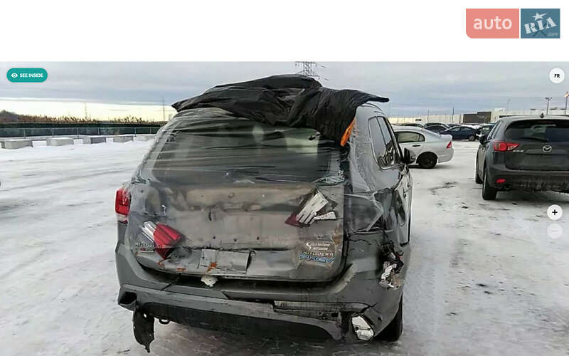 Внедорожник / Кроссовер Mitsubishi Outlander 2018 в Ивано-Франковске