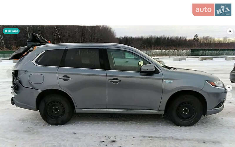 Внедорожник / Кроссовер Mitsubishi Outlander 2018 в Ивано-Франковске
