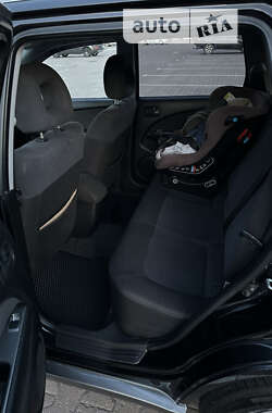 Внедорожник / Кроссовер Mitsubishi Outlander 2005 в 