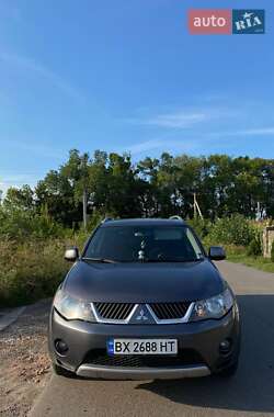 Внедорожник / Кроссовер Mitsubishi Outlander 2008 в Хмельницком