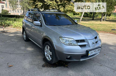 Внедорожник / Кроссовер Mitsubishi Outlander 2005 в Золотоноше