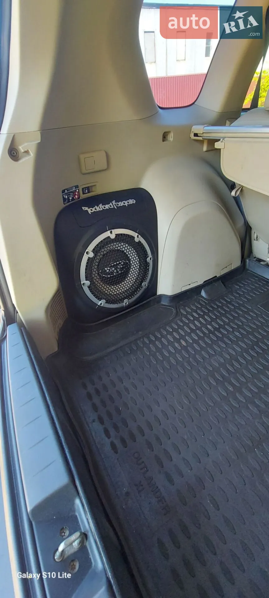 2012 Mitsubishi Outlander - мініатюра 9