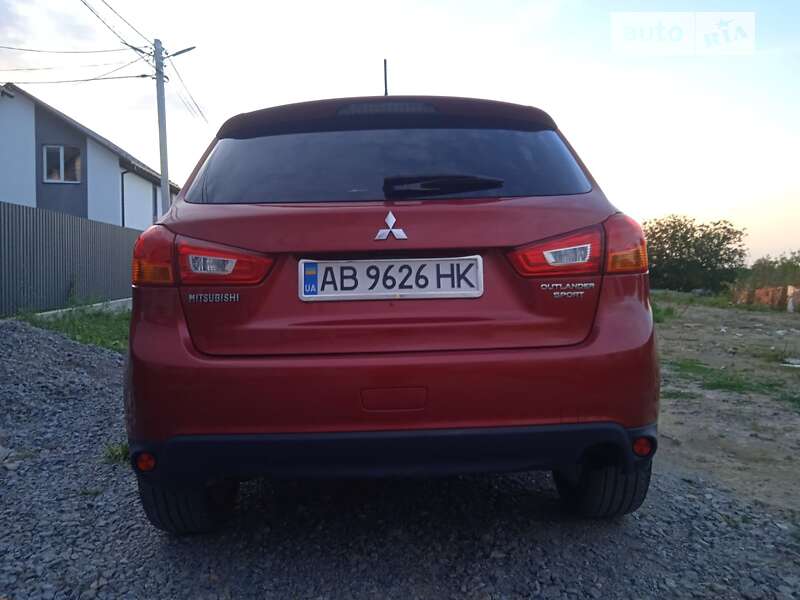 Позашляховик / Кросовер Mitsubishi Outlander 2014 в Вінниці